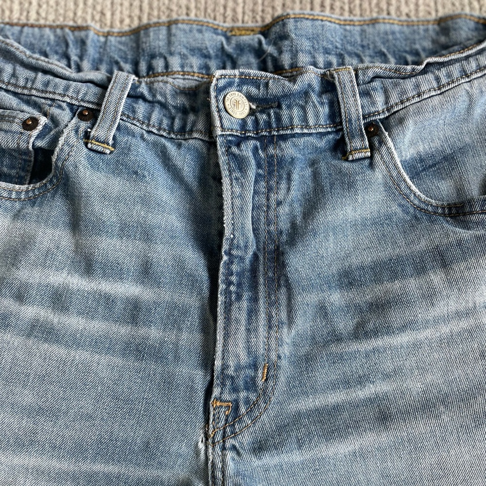 Frye Distressed Cut Off Jean Shorts Sz 34 Men’s Fit Size 8 - Picture 7 of 14